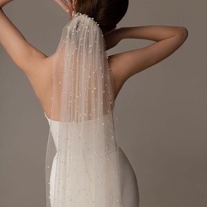 Pearl Ivory Wedding Bridal Veil Fingertip Engaged